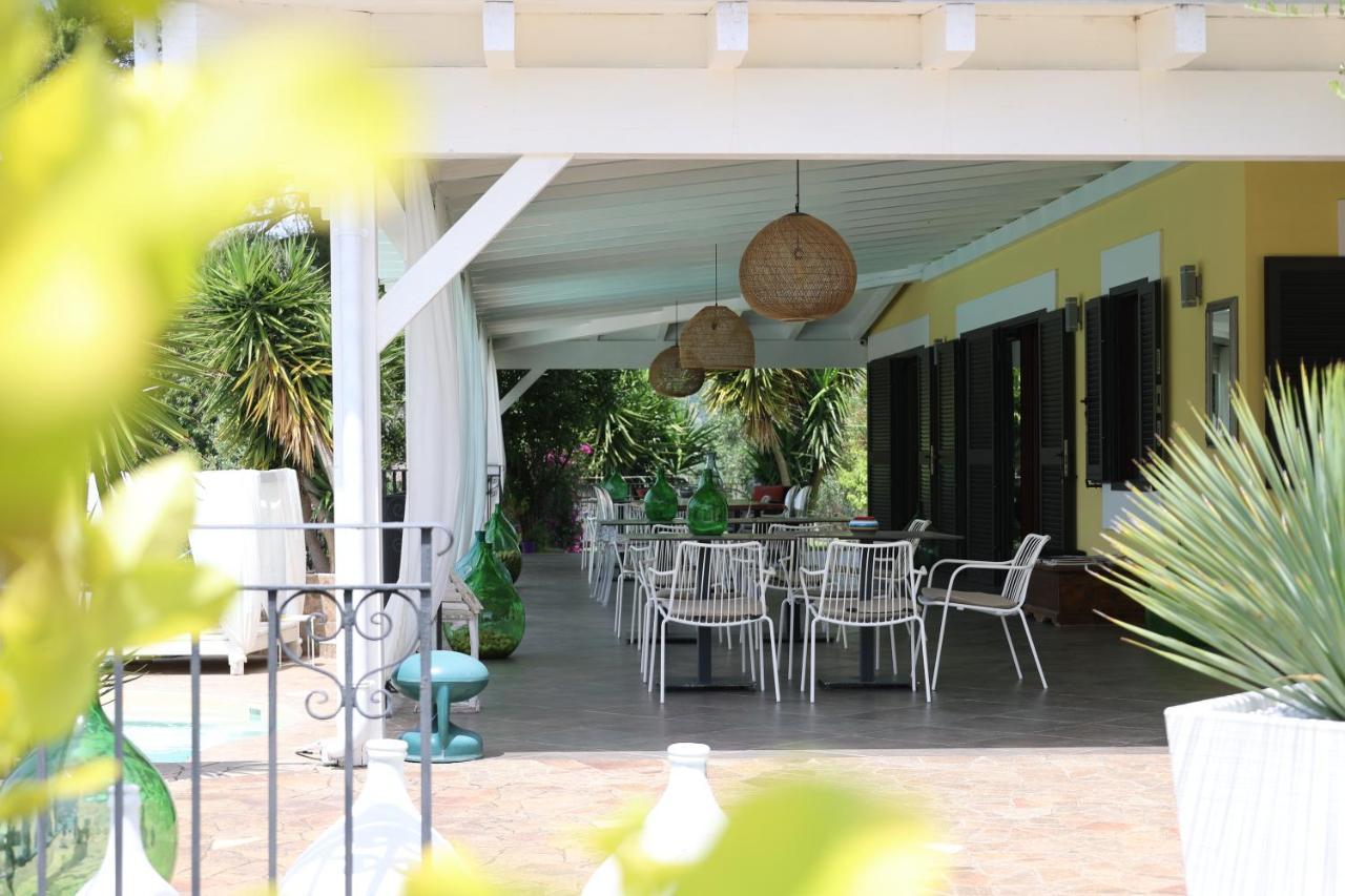 לינה וארוחת בוקר פסקיצ'י Borgo Del Nespolo מראה חיצוני תמונה