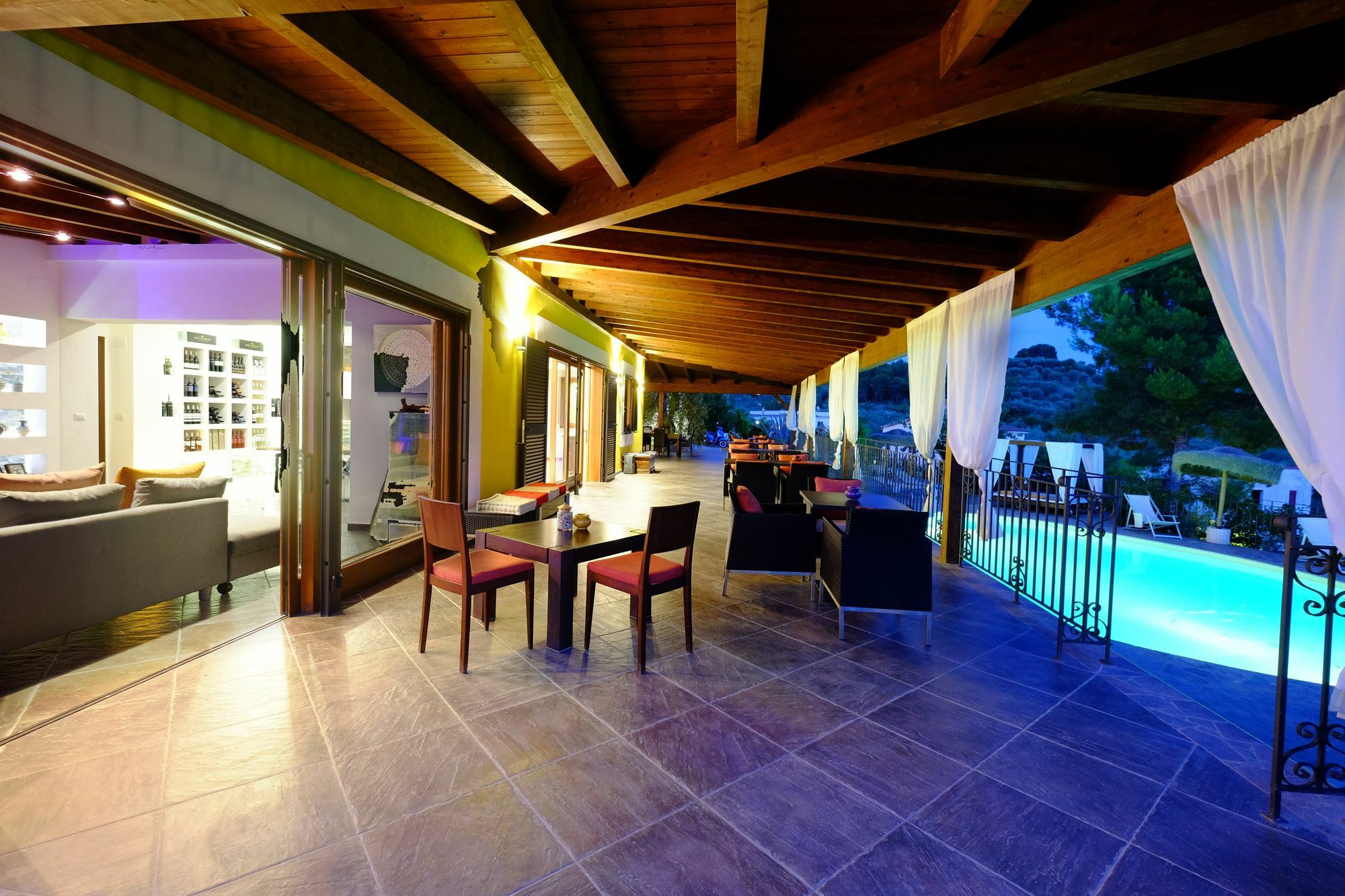 לינה וארוחת בוקר פסקיצ'י Borgo Del Nespolo מראה חיצוני תמונה